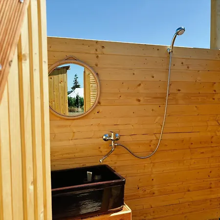 Lyxtält Mezi Vinicemi Glamp
